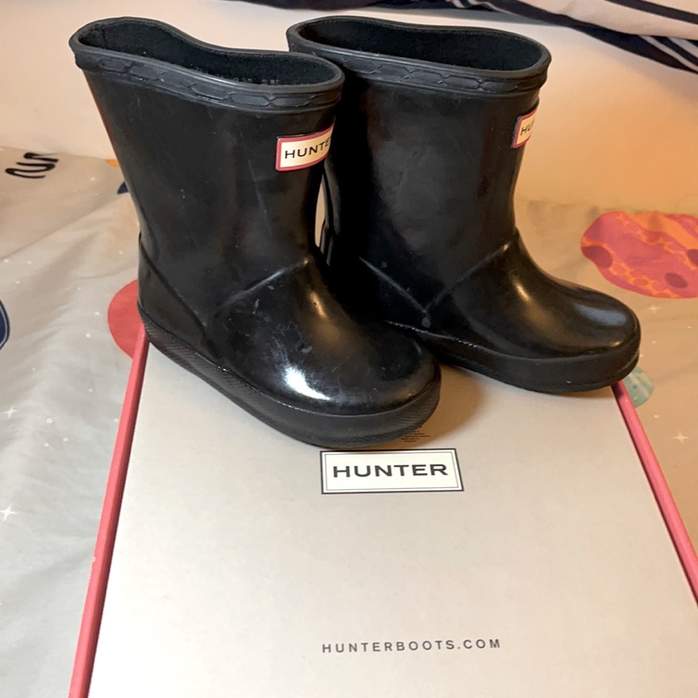 Hunter Black Original Gloss Boot Toddler size 6